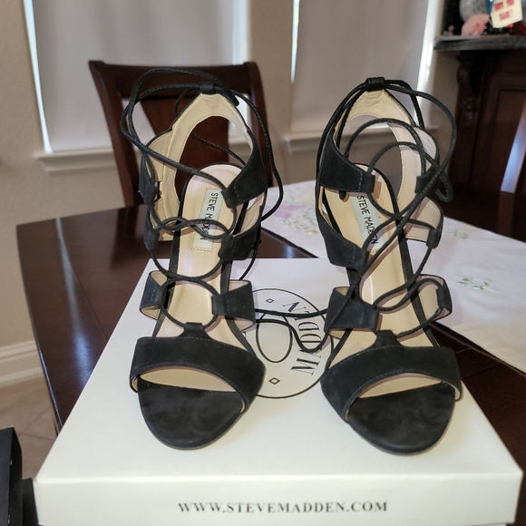 Steve Madden Sandalia Strappy Heel - Picture 3 of 5